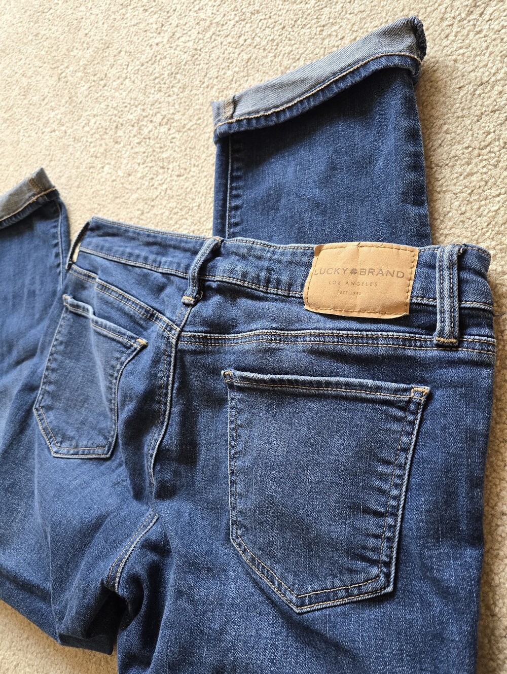 Lucky Brand Straight Leg Dark Blue Denim Jeans
